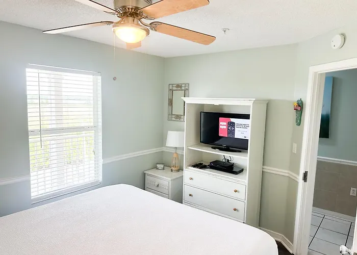 Holiday home Beachfront With Ocean View, Pool, Hot Tub & Balcony Gulf Shores