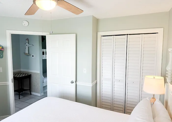 Beachfront With Ocean View, Pool, Hot Tub & Balcony Gulf Shores